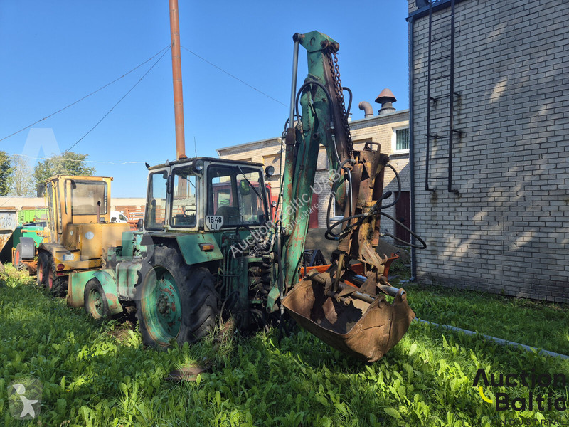 Tracteur agricole  EO-2621
