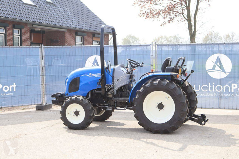 Tracteur agricole New Holland Boomer 55