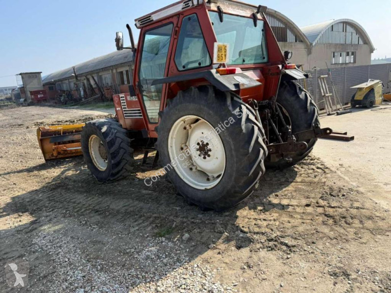 Tracteur agricole Fiat 85 90