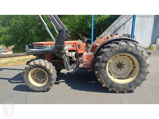 Tracteur agricole Fiat 8076