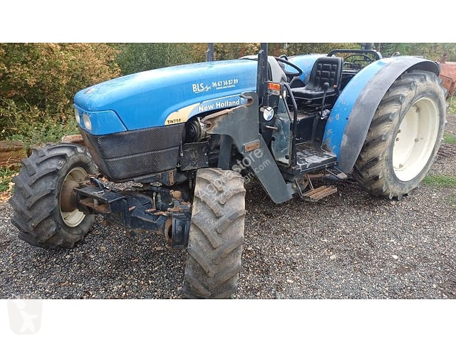 Tracteur agricole New Holland TNF75A