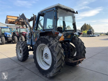 Zemědělský traktor Ford