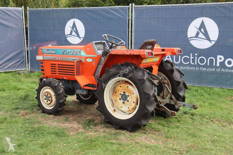 Tracteur agricole Kubota Sunshine ZL1-205D