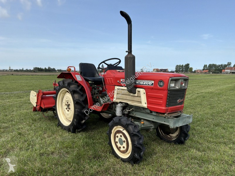 Tracteur agricole Yanmar YM1820D