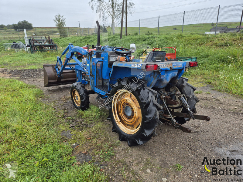 Tracteur agricole Iseki TA 230