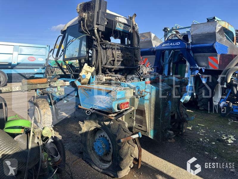 Tracteur agricole
