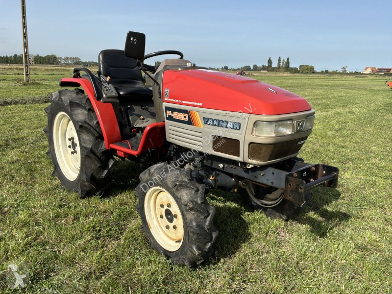 Tracteur agricole Yanmar F-220