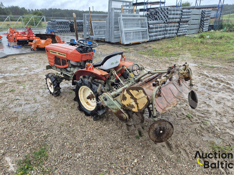 Tracteur agricole Yanmar YM 1401 D