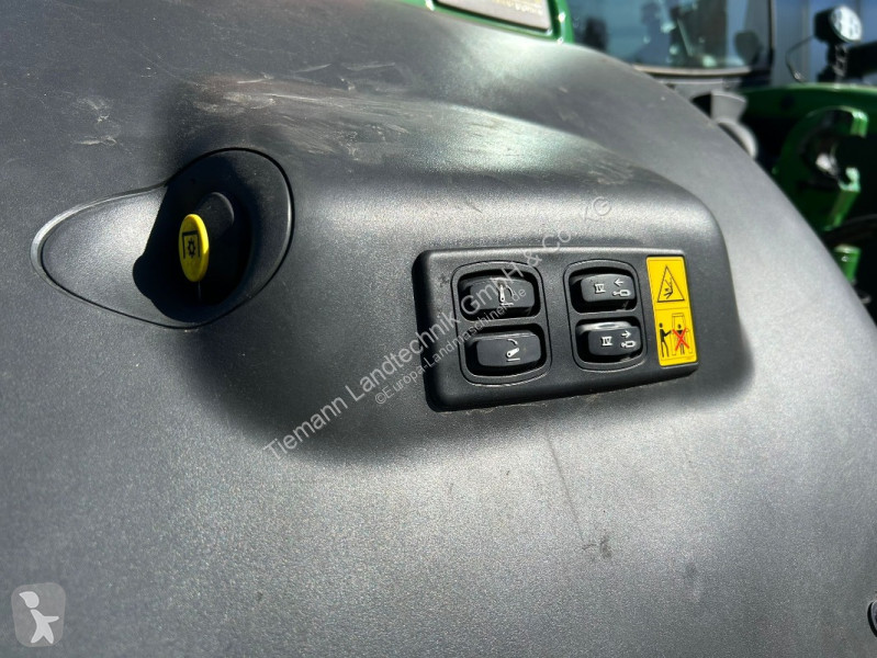 Zemědělský traktor John Deere 6R 185...