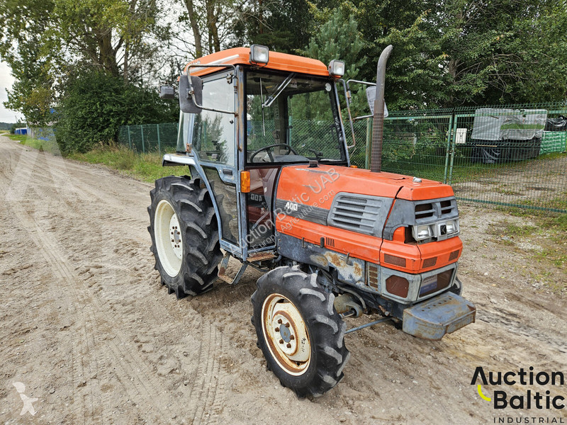 Zemědělský traktor Kubota GL 400
