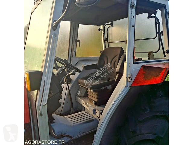 Zemědělský traktor