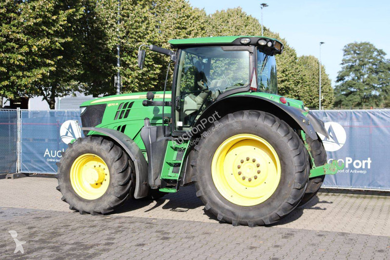 Zemědělský traktor John Deere 6170 R