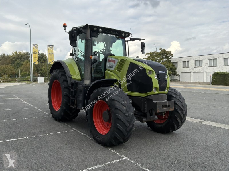 Zemědělský traktor Claas 830 Axion