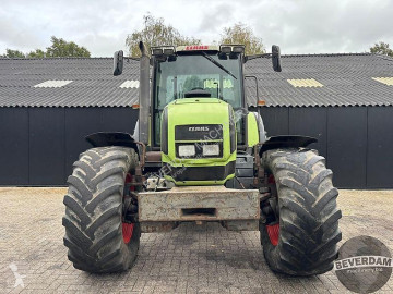 Zemědělský traktor Claas