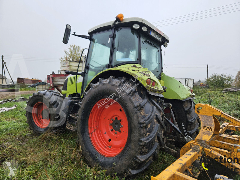 Tractor Claas Arion 640