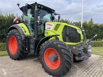 Tractor Claas
