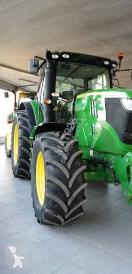 /123/3/8237530-tracteur_agricole-john_deere_th.jpg