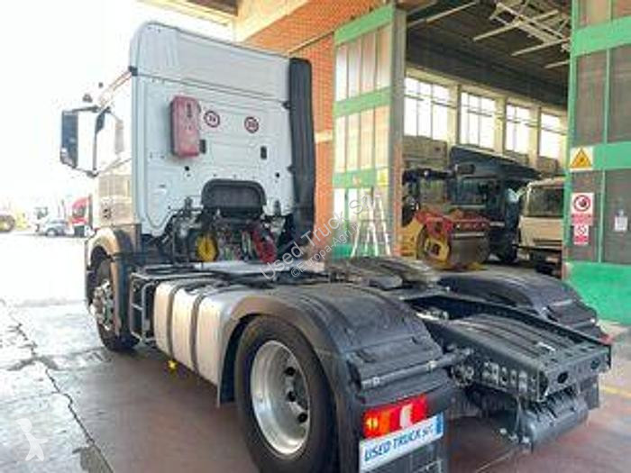 Lantbrukstraktor Mercedes Actros 1845