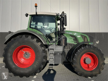 Tractor Fendt 826 Vario