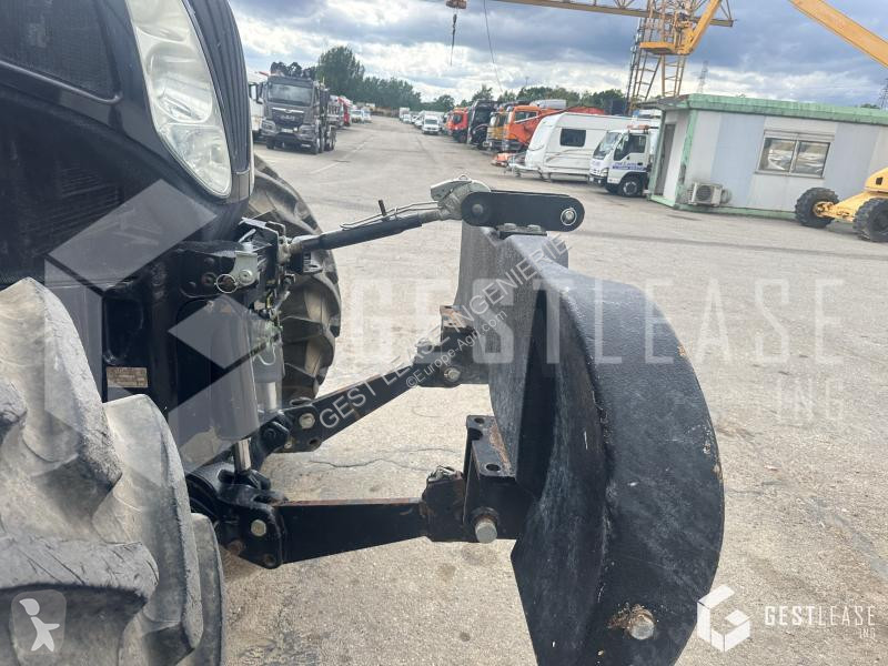 Tractor New Holland T7.235