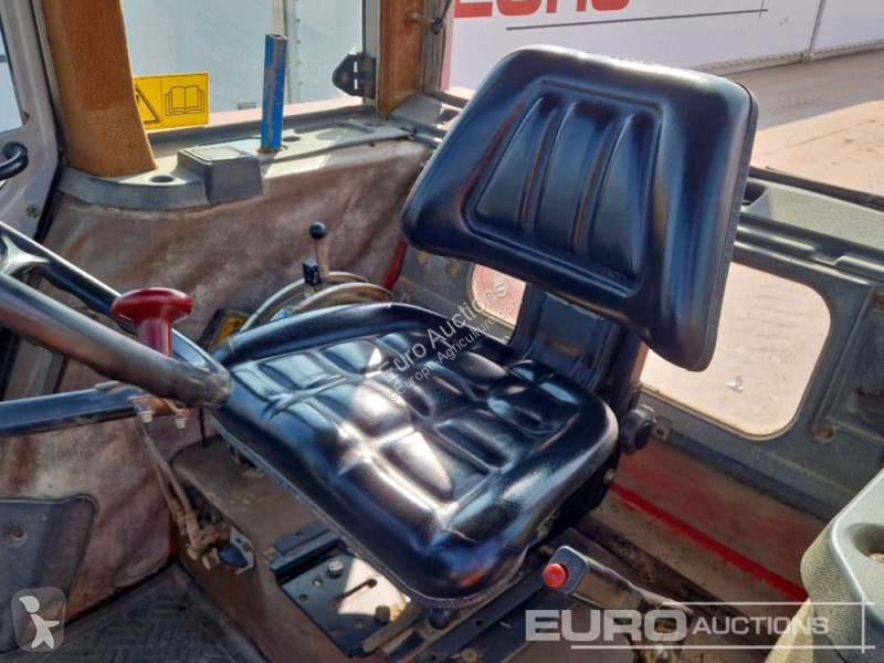 Lantbrukstraktor  MF690