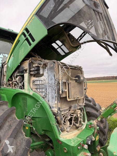 Lantbrukstraktor John Deere 7210R