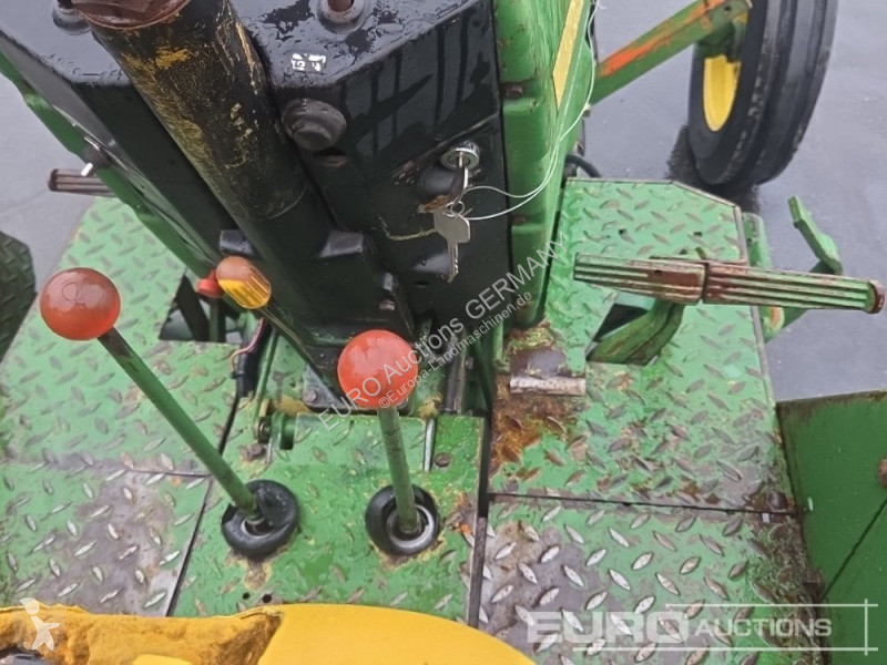 Сільськогосподарський трактор John Deere 3130