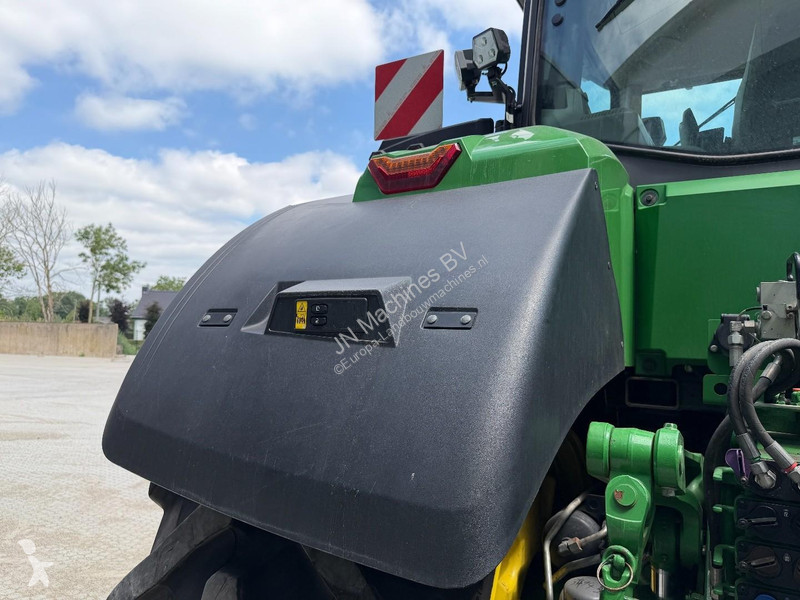Ciągnik John Deere 8R 370