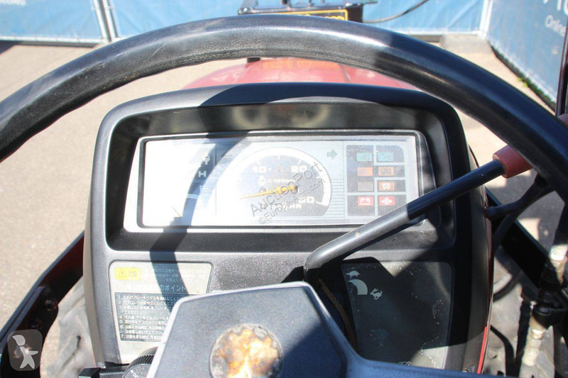 Lantbrukstraktor Mitsubishi MT205