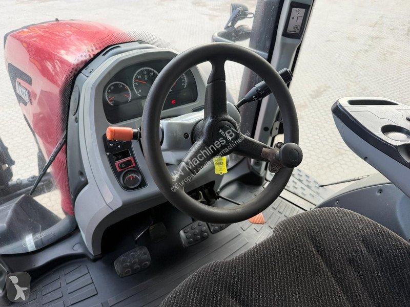 Ciągnik Valtra T 174 GOOD TIRES