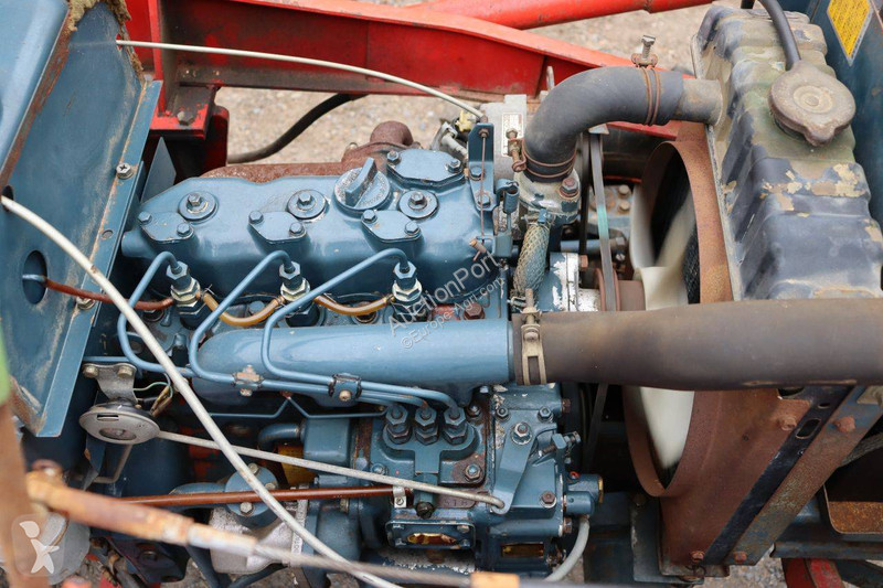 Kubota L2000DT tractor