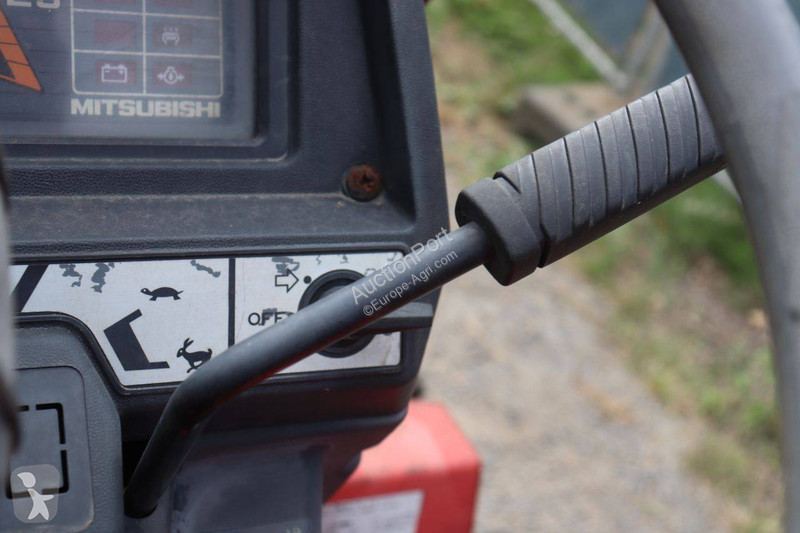 Mitsubishi MT16 tractor