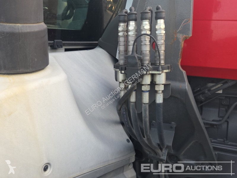 Tractor Massey Ferguson 8S.205 DYNA-7