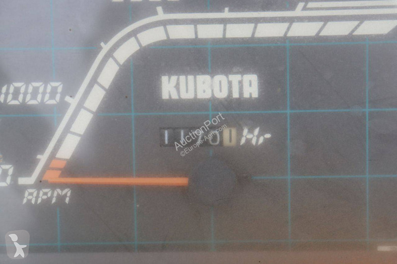 Tractor agrícola Kubota B1-15 Bulltra