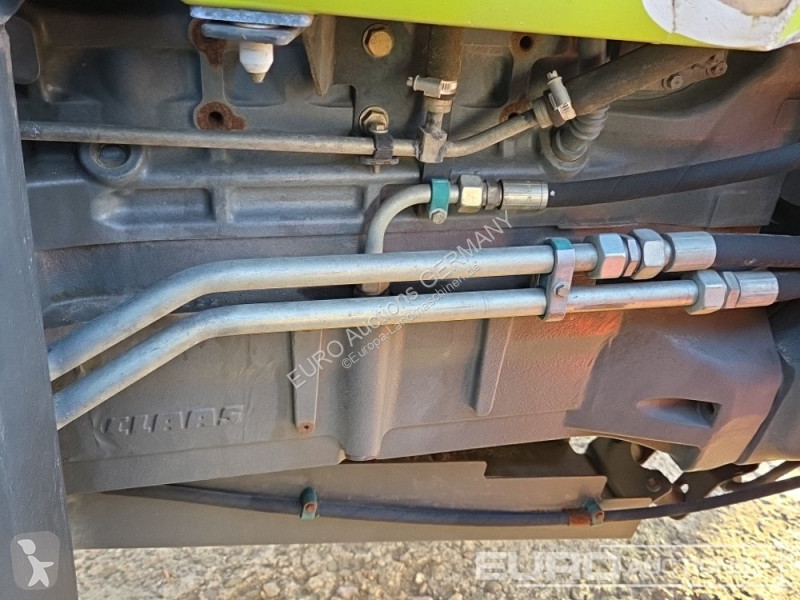 Tracteur agricole Claas Axion 830 CMATIC
