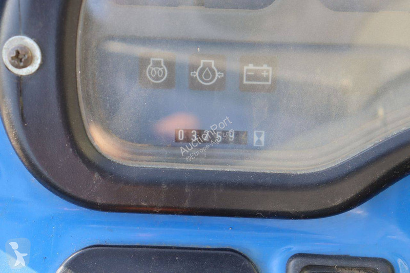 Tracteur agricole New Holland Boomer 2030