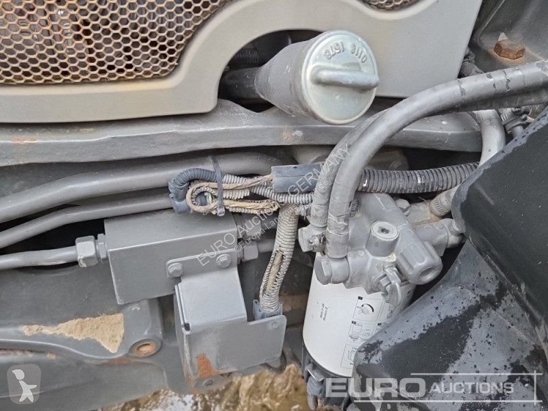 Tracteur agricole Fendt 828 VARIO PROFI PLUS
