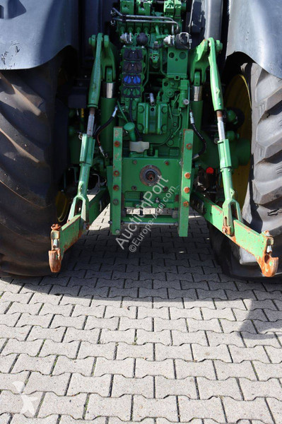 Zemědělský traktor John Deere 6195R