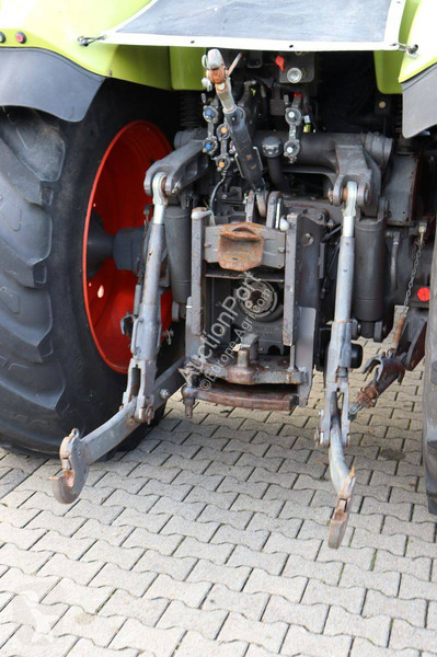 Zemědělský traktor Claas Axion 810