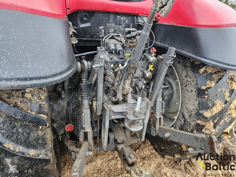 Tractor Valtra T 174 E