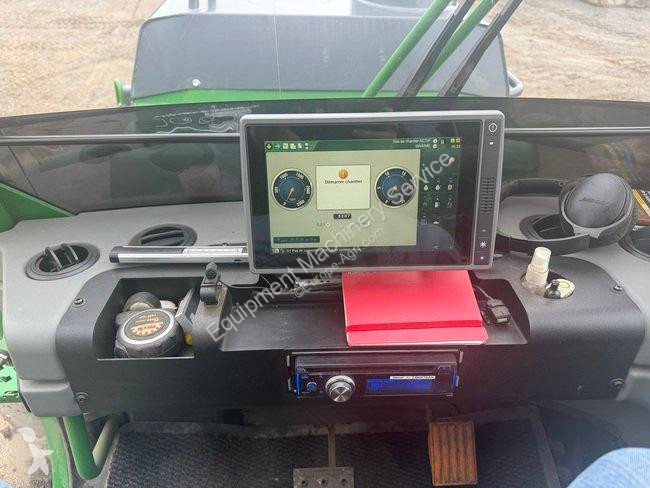 Ciągnik John Deere 1510G - CABINE TOURNANTE