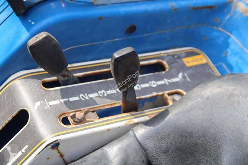 Tractor Iseki TU200