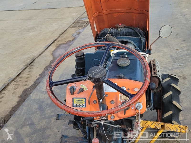 جرار زراعي  B6000