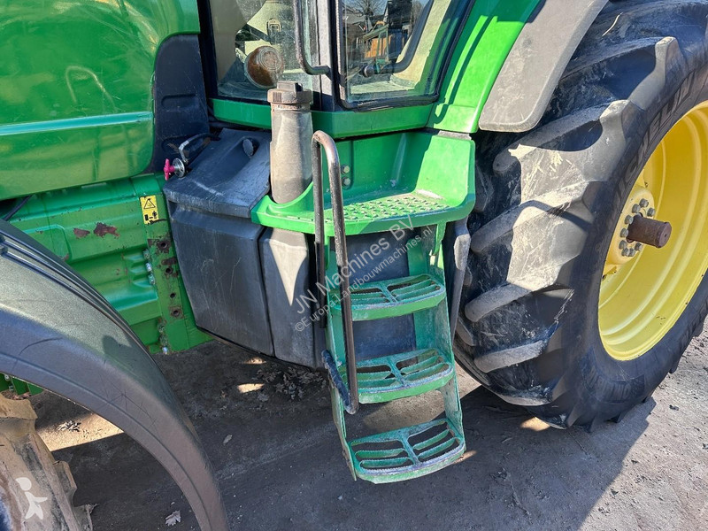 Lantbrukstraktor John Deere 8120 Powershift