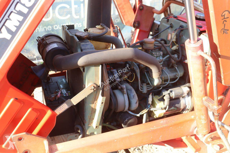 جرار زراعي Yanmar YM1802D