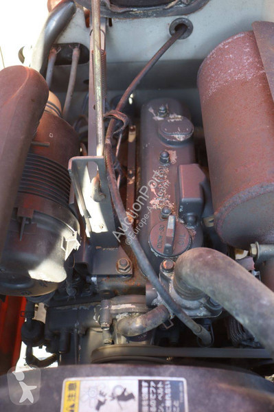 جرار زراعي Kubota GB16
