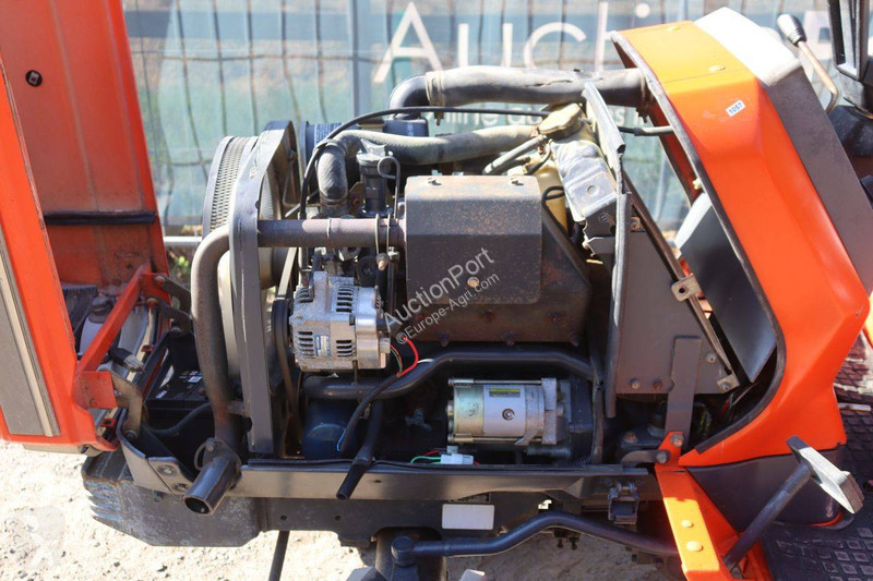Tractor Kubota ASTE A-19