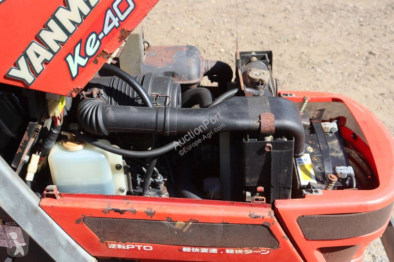 جرار زراعي Yanmar KE-40