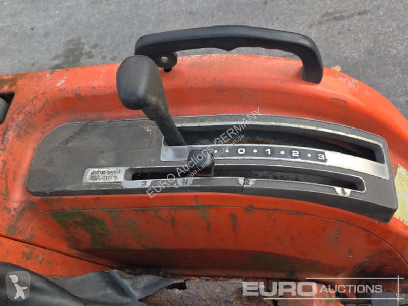 Tractor Kubota ST30