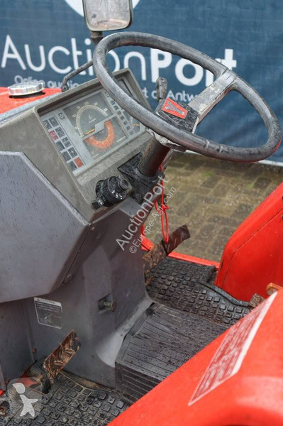 Сільськогосподарський трактор Yanmar...